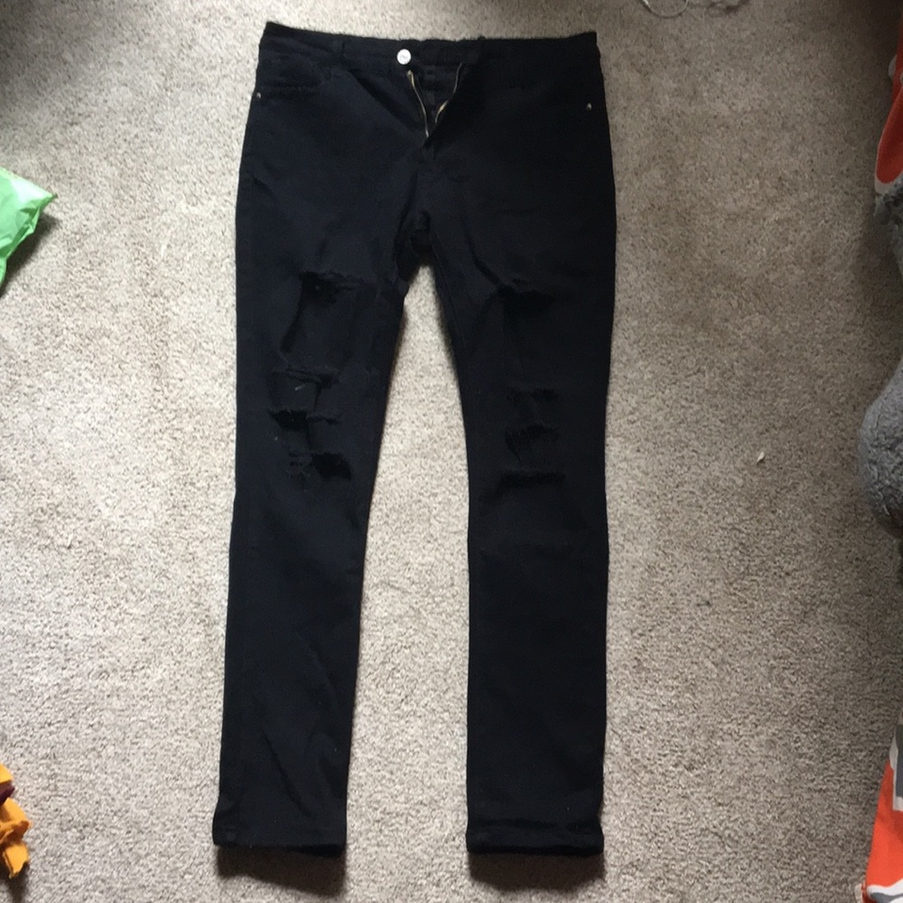 Black ripped jeans